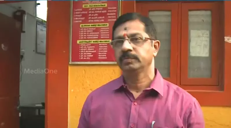 അതിവേഗ റെയിൽപാത; പാലക്കാടിനെ ഒഴിവാക്കിയെന്ന് പരിഭവം, ബി.ജെ.പി നേതാവിന്റെ പോസ്റ്റിന് ട്രോൾമഴ അതിവേഗ റെയിൽപാത; പാലക്കാടിനെ ഒഴിവാക്കിയെന്ന് പരിഭവം, ബി.ജെ.പി നേതാവിന്റെ പോസ്റ്റിന് ട്രോൾമഴ