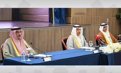 ബഹ്റൈനിൽ ഇനി പാസ്പോർട്ടിൽ വിസ സ്റ്റിക്കർ പതിക്കില്ല, പകരം ഡിജിറ്റൽ രീതി