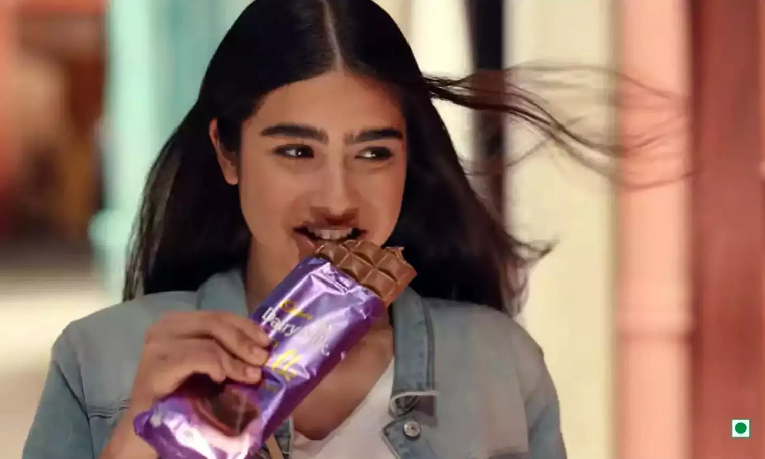 ഡയറി മിൽക്കിന്റെ വലുപ്പം കുറച്ച് കാഡ്ബറി; വില പഴയതു തന്നെ ഡയറി മിൽക്കിന്റെ വലുപ്പം കുറച്ച് കാഡ്ബറി; വില പഴയതു തന്നെ