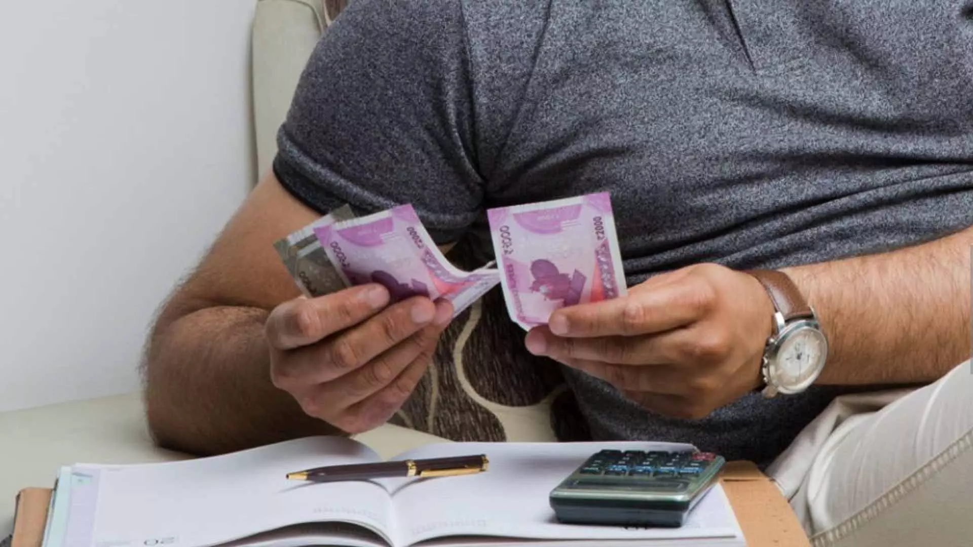 കേന്ദ്രസർക്കാർ ജീവനക്കാരുടെ ഡി.എ വിഹിതം വർധിപ്പിച്ചു; പെൻഷൻകാർക്കും ആശ്വാസം