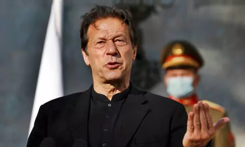 ഇംറാൻ ഖാൻ രാഷ്ട്രീയ ഇന്നിംഗ്സ് തുടരുമോ? ; പാക് ദേശീയ അസംബ്ലിയിൽ അവിശ്വാസപ്രമേയ ചർച്ച ഇന്ന് തുടങ്ങും ഇംറാൻ ഖാൻ രാഷ്ട്രീയ ഇന്നിംഗ്സ് തുടരുമോ? ; പാക് ദേശീയ അസംബ്ലിയിൽ അവിശ്വാസപ്രമേയ ചർച്ച ഇന്ന് തുടങ്ങും