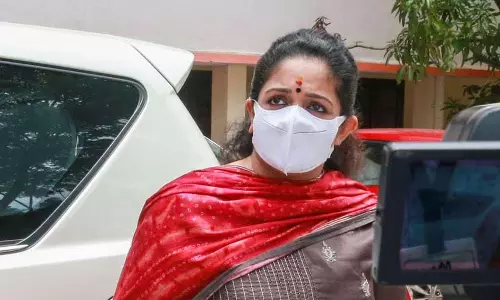 നടിയെ ആക്രമിച്ച കേസ്; കാവ്യാ മാധവനെ ചോദ്യം ചെയ്യാൻ സർക്കാർ അനുമതി കാത്ത് ക്രൈംബ്രാഞ്ച്