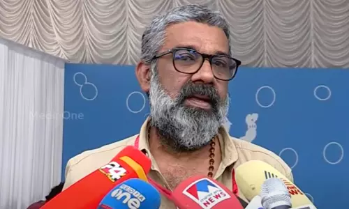 ദിലീപിനൊപ്പം ഫ്‌ളൈറ്റിൽ യാത്ര ചെയ്യേണ്ടി വന്നാൽ ഞാൻ ഇറങ്ങി ഓടണോ...? സംവിധായകൻ രഞ്ജിത്ത്