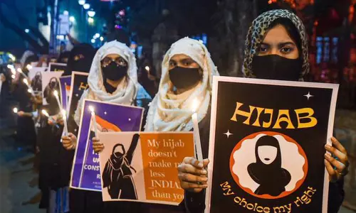 ഹിജാബും പുരോഗമന ആകുലതകളും