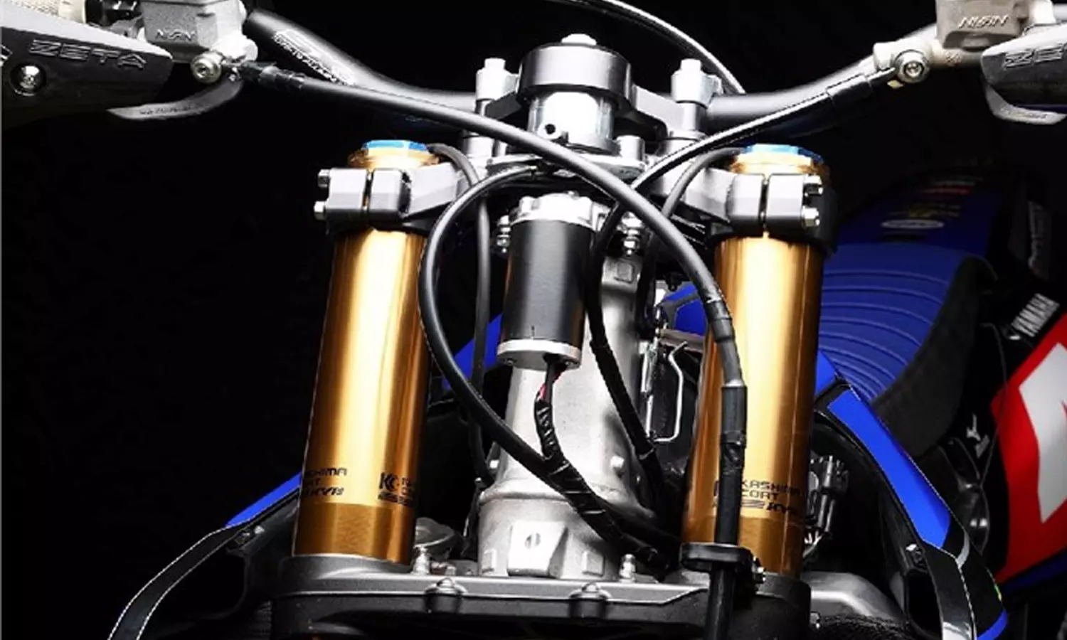 ബൈക്കിലും ഇനി പവർ സ്റ്റിയറിങ് വരും; പരീക്ഷണവുമായി യമഹ ബൈക്കിലും ഇനി പവർ സ്റ്റിയറിങ് വരും; പരീക്ഷണവുമായി യമഹ