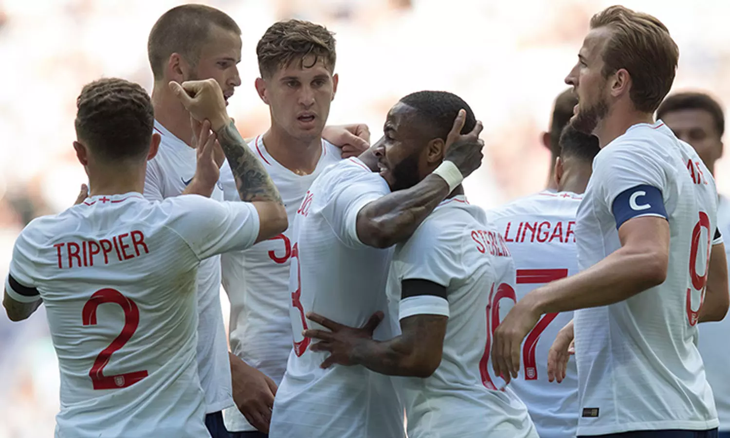 യൂറോകപ്പ് ഫൈനലിസ്റ്റുകൾക്ക് അനായാസം; ഇംഗ്ലണ്ട് ഗ്രൂപ്പ് ബിയിൽ യൂറോകപ്പ് ഫൈനലിസ്റ്റുകൾക്ക് അനായാസം; ഇംഗ്ലണ്ട് ഗ്രൂപ്പ് ബിയിൽ