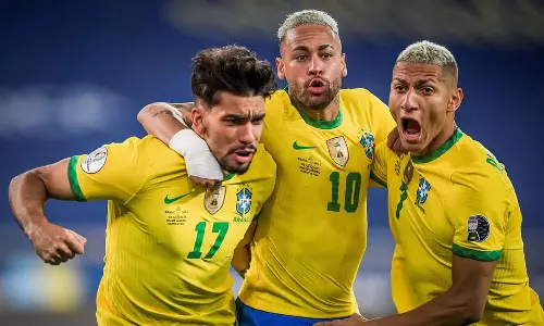 ലോകകപ്പ്: വെല്ലുവിളികളില്ലാത്ത ഗ്രൂപ്പിൽ ബ്രസീൽ ലോകകപ്പ്: വെല്ലുവിളികളില്ലാത്ത ഗ്രൂപ്പിൽ ബ്രസീൽ