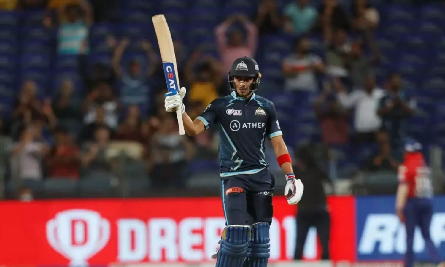 ജഗജില്ലി ഗിൽ; ഡൽഹിക്കെതിരെ ഗുജറാത്തിന് ഭേദപ്പെട്ട സ്‌കോർ