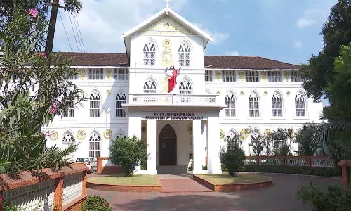 കുർബാന ഏകീകരണം; മാര്‍പാപ്പയുടെ കത്തിന്‍റെ വിശ്വാസ്യതയില്‍ സംശയമുന്നയിച്ച് വൈദികര്‍