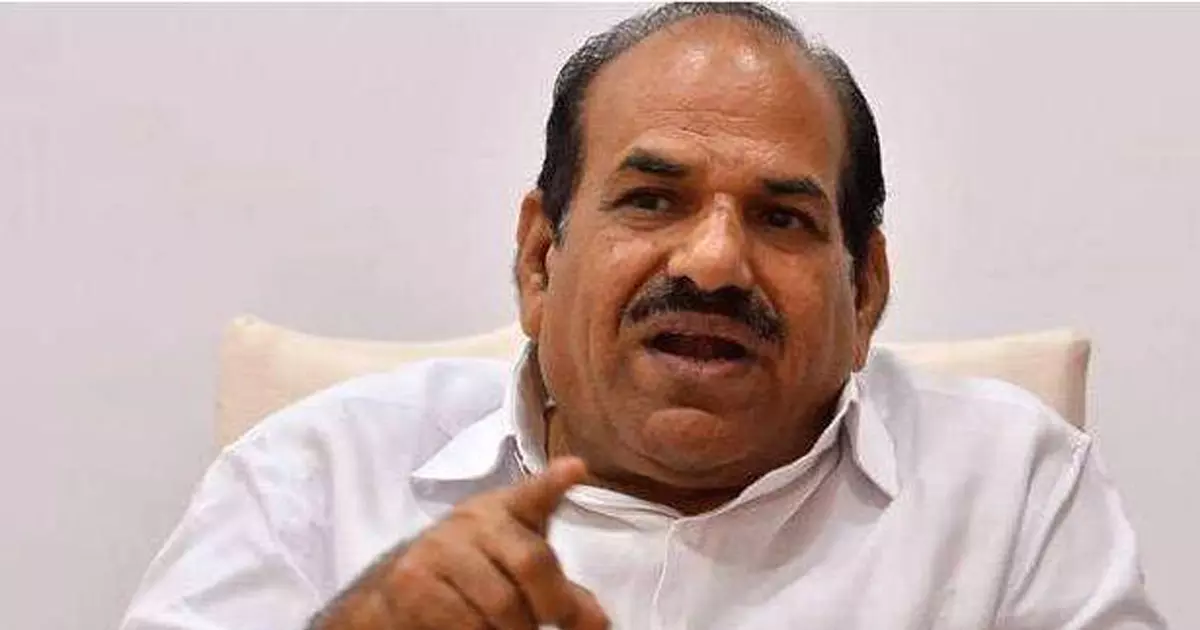 ജോർജ് എം തോമസിന്റെ പ്രസ്താവന പാർട്ടി വിരുദ്ധം; നടപടിയുണ്ടാവുമെന്ന് സൂചന നൽകി കോടിയേരി ജോർജ് എം തോമസിന്റെ പ്രസ്താവന പാർട്ടി വിരുദ്ധം; നടപടിയുണ്ടാവുമെന്ന് സൂചന നൽകി കോടിയേരി