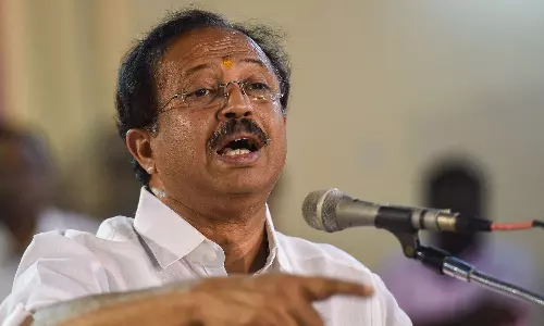 ഞാൻ നാടിന് വേണ്ടി എന്തു ചെയ്തു എന്നറിയാൻ യുക്രൈനിൽ നിന്നെത്തിയവരോട് ചോദിച്ചാൽ മതി: കോടിയേരിക്ക് മറുപടിയുമായി വി. മുരളീധരൻ