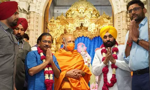 കെജരിവാളും ഭഗവന്ത് മാനും ഗുജറാത്തിൽ: ലക്ഷ്യം തെരഞ്ഞെടുപ്പ്