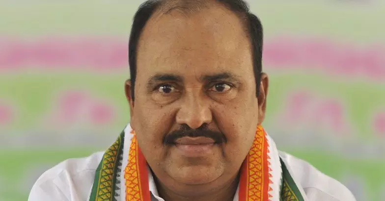 സതീശന് പരസ്യമായി തിരുത്തണം; ഐ.എന്.ടി.യു.സി നേതാക്കള് ഇന്നു മാധ്യമങ്ങളെ കാണും സതീശന് പരസ്യമായി തിരുത്തണം; ഐ.എന്.ടി.യു.സി നേതാക്കള് ഇന്നു മാധ്യമങ്ങളെ കാണും