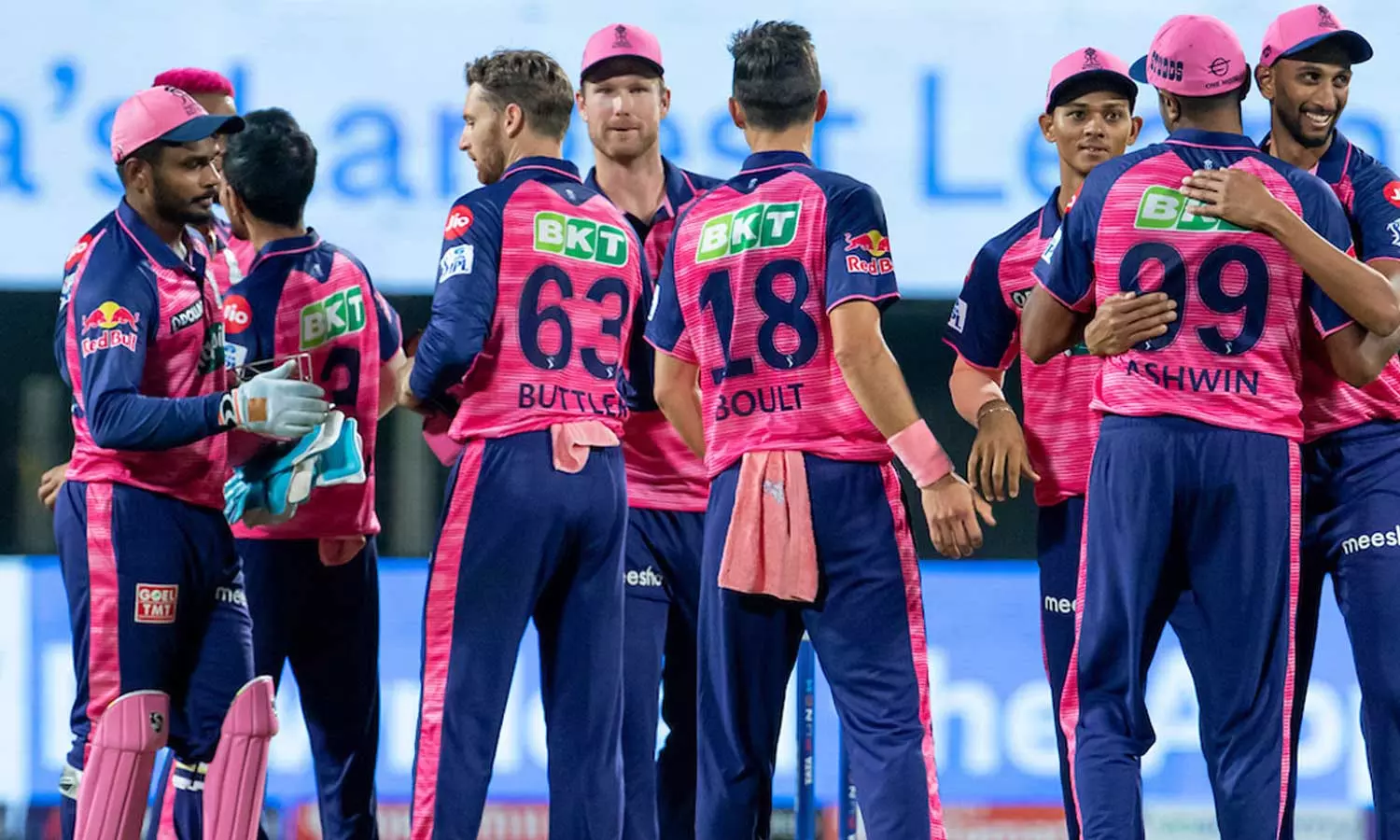 മൂന്നാം ജയത്തിന് സഞ്ജുവും രാജസ്ഥാനും ഇറങ്ങുന്നു: എതിരാളി ബാംഗ്ലൂർ മൂന്നാം ജയത്തിന് സഞ്ജുവും രാജസ്ഥാനും ഇറങ്ങുന്നു: എതിരാളി ബാംഗ്ലൂർ