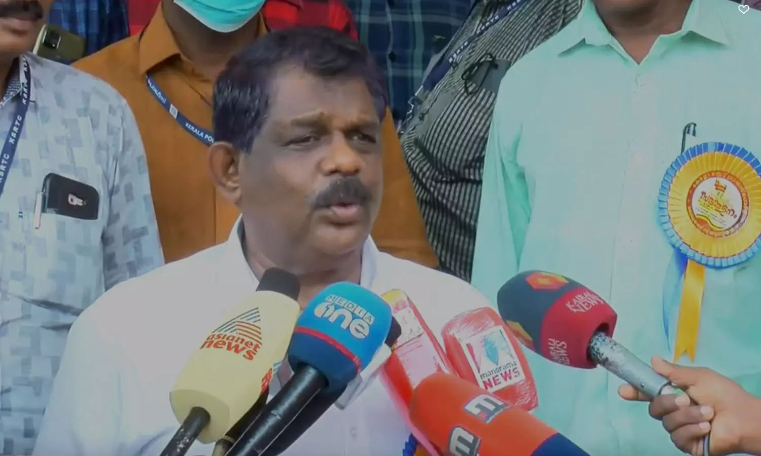 ഇന്ധനവില താങ്ങുന്നില്ല; കെ.എസ്.ആർ.ടി.സിയിൽ പിരിച്ചുവിടൽ വേണ്ടി വന്നേക്കുമെന്ന് ഗതാഗത മന്ത്രി ഇന്ധനവില താങ്ങുന്നില്ല; കെ.എസ്.ആർ.ടി.സിയിൽ പിരിച്ചുവിടൽ വേണ്ടി വന്നേക്കുമെന്ന് ഗതാഗത മന്ത്രി