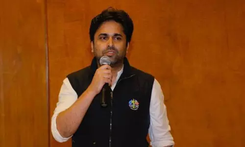 കാത്തിരുന്നു മടുത്തു; അഹമ്മദ് പട്ടേലിന്റെ മകൻ എഎപിയിൽ ചേരുമെന്ന് സൂചന കാത്തിരുന്നു മടുത്തു; അഹമ്മദ് പട്ടേലിന്റെ മകൻ എഎപിയിൽ ചേരുമെന്ന് സൂചന