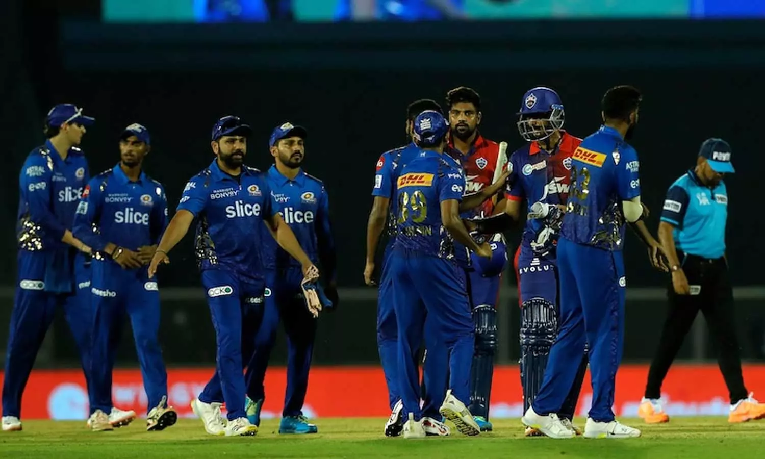 മുംബൈ ഇന്ന് ജയിക്കുമോ? നേരിടുന്നത് ഫോമിലുള്ള കൊൽക്കത്തയെ