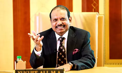 ഫോബ്‌സ് സമ്പന്ന പട്ടിക; 5.4 ബില്യൺ ഡോളറുമായി മലയാളികളിൽ ഒന്നാമൻ യൂസുഫലി