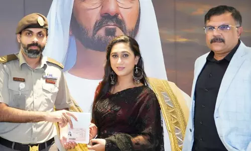 മലയാളത്തിലെ ആദ്യ ട്രാൻസ്‌ജെൻഡർ നായിക അഞ്ജലി അമീറിന് യു.എ.ഇ ഗോൾഡൻ വിസ