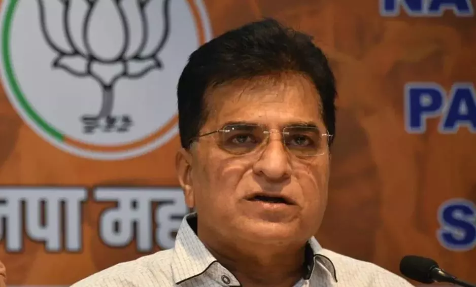 ഐ.എൻ.എസ് വിക്രാന്തിന് പൊതുജനങ്ങളിൽനിന്ന് സമാഹരിച്ച 57 കോടി തട്ടി; ബി.ജെ.പി മഹാരാഷ്ട്രാ വൈസ് പ്രസിഡന്റിനും മകനുമെതിരെ കേസ്