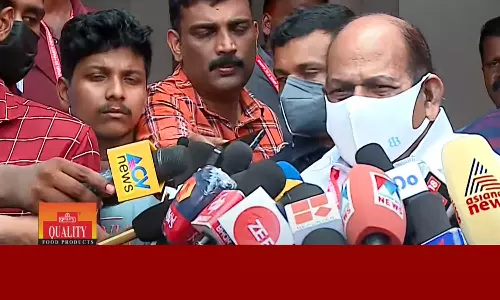 കെ.വി തോമസ് വഴിയാധാരമാകില്ല; സെമിനാറിൽ പങ്കെടുക്കാനുള്ള തീരുമാനം സ്വാഗതാർഹമെന്ന് കോടിയേരി കെ.വി തോമസ് വഴിയാധാരമാകില്ല; സെമിനാറിൽ പങ്കെടുക്കാനുള്ള തീരുമാനം സ്വാഗതാർഹമെന്ന് കോടിയേരി