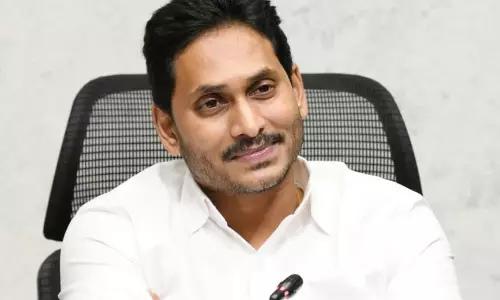 ആന്ധ്രയിൽ മന്ത്രിസഭാ പുനഃസംഘടന; 24 മന്ത്രിമാരും രാജി സമര്‍പ്പിച്ചു