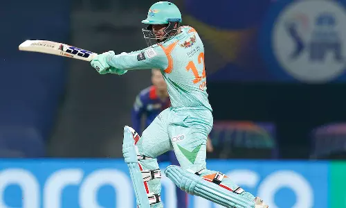 കത്തിക്കയറി ഡീകോക്ക്; ലക്‌നൗവിന് തകര്‍പ്പന്‍ ജയം