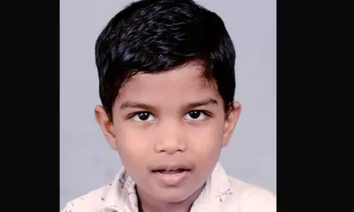 ആലുവയിൽ ബന്ധുവീട്ടിലെത്തിയ കുട്ടി പുഴയിൽ മരിച്ച നിലയിൽ