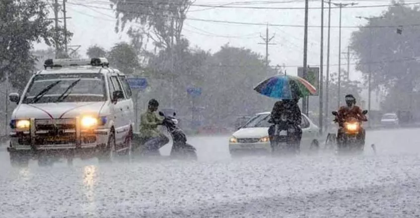 സംസ്ഥാനത്ത് ഇന്നും ശക്തമായ മഴയ്ക്ക് സാധ്യത; ഏഴ് ജില്ലകളിൽ യെല്ലോ അലർട്ട് സംസ്ഥാനത്ത് ഇന്നും ശക്തമായ മഴയ്ക്ക് സാധ്യത; ഏഴ് ജില്ലകളിൽ യെല്ലോ അലർട്ട്