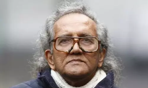 പീഡനക്കേസിൽ പിടിയിലായ മലയാളി കൾട്ട് നായകൻ കോമ്രേഡ് ബാല യു.കെ ജയിലിൽ മരിച്ചു