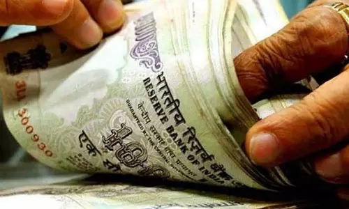 രണ്ട് മാസത്തെ ക്ഷേമ പെന്‍ഷന്‍ ഒരുമിച്ച് നൽകും; തീരുമാനം വിഷു, ഈസ്റ്റർ പ്രമാണിച്ച്