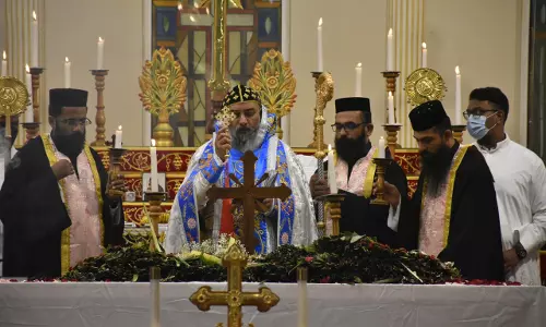 ദുബായ് സെൻറ് തോമസ് ഓർത്തഡോക്‌സ് കത്തീഡ്രലിൽ ഓശാന പെരുന്നാൾ ആചരിച്ചു