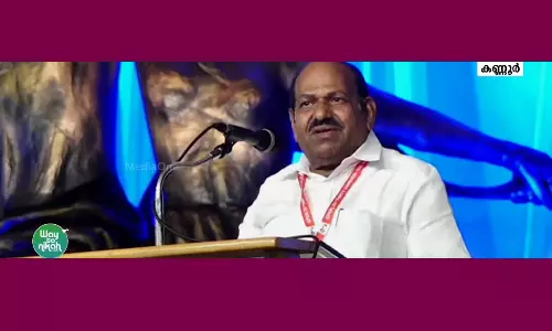 സമ്മേളനത്തിന് ശേഷം പാർട്ടി പ്രവർത്തകർ കെ റെയിലിനെക്കുറിച്ച് വിശദീകരിക്കാൻ ജനങ്ങളിലേക്കിറങ്ങണം: കോടിയേരി