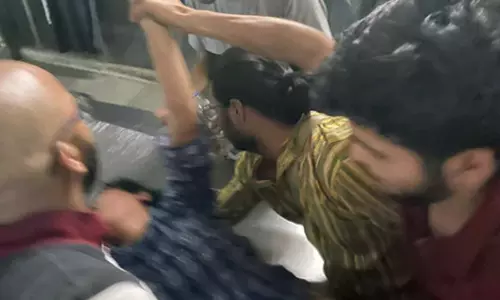 ജെ.എന്.യു വിദ്യാര്ഥികളെ ആക്രമിച്ച സംഭവം: എ.ബി.വി.പി പ്രവര്ത്തകര്ക്കെതിരെ കേസെടുത്തു ജെ.എന്.യു വിദ്യാര്ഥികളെ ആക്രമിച്ച സംഭവം: എ.ബി.വി.പി പ്രവര്ത്തകര്ക്കെതിരെ കേസെടുത്തു