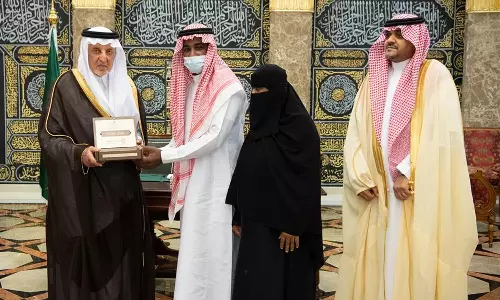 ജിദ്ദയിൽ കുടിയൊഴിപ്പിക്കപ്പെട്ട 100 കുടുംബങ്ങൾക്ക് പുതിയ വീടുകൾ കൈമാറി