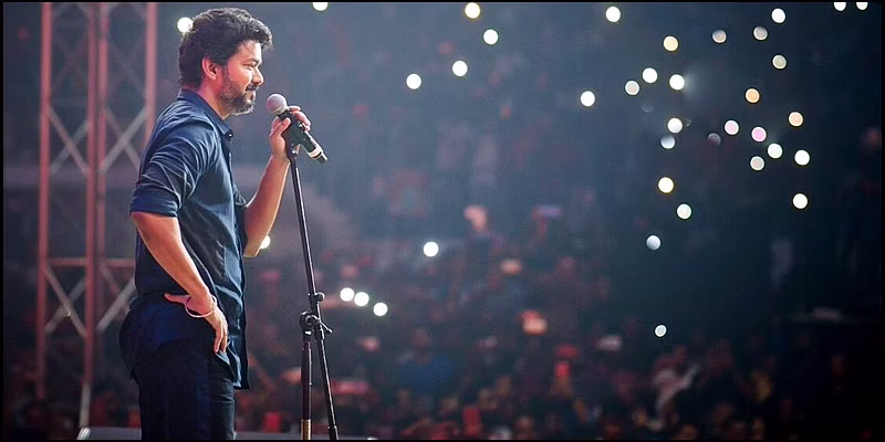 എല്ലാ ആരാധനാലയങ്ങളിലും പോവാറുണ്ട്, എന്‍റെ മക്കളെയും ഇതു തന്നെ പഠിപ്പിക്കും-വിജയ്