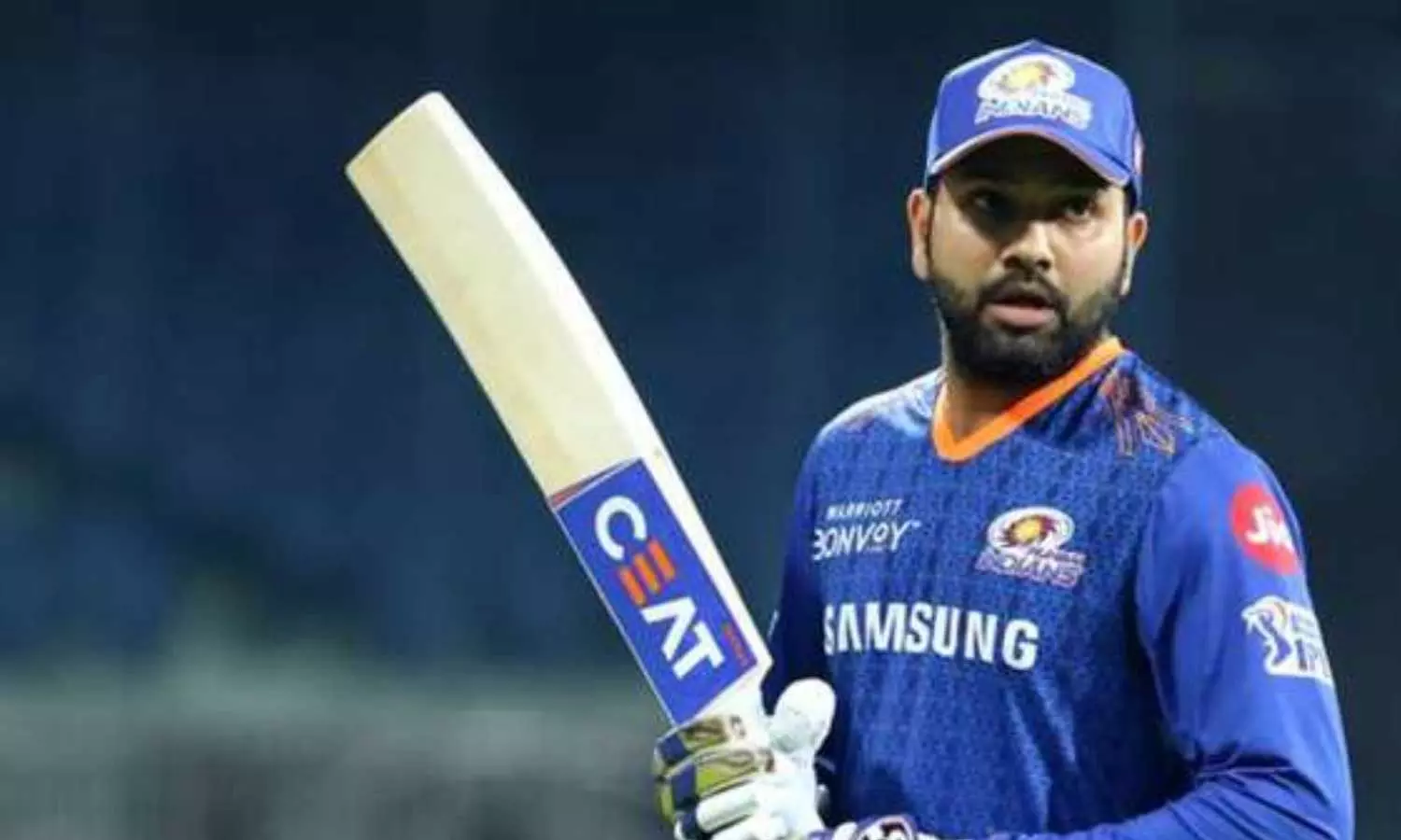 25 റൺസ് അകലെ രോഹിതിനെ കാത്തൊരു റെക്കോർഡ് 25 റൺസ് അകലെ രോഹിതിനെ കാത്തൊരു റെക്കോർഡ്