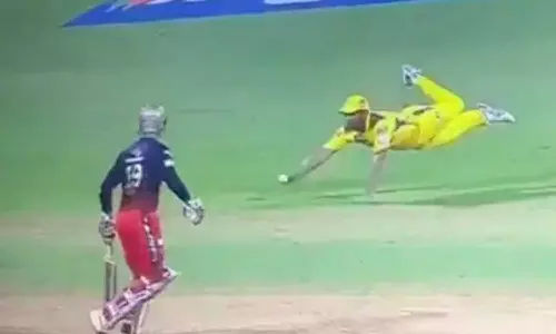 ഒറ്റക്കൈ കൊണ്ട് അമ്പരപ്പിച്ച് റായിഡു: പറക്കും ക്യാച്ച്