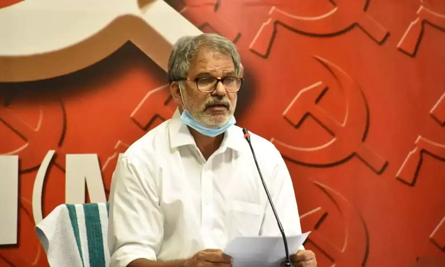 ഇടതു മുന്നണിയിലും മുഖ്യമന്ത്രിയുടെ ഓഫീസിലും ഇനി അടിമുടി മാറ്റം; എ. വിജയരാഘവൻ എൽ.ഡി.എഫ് കൺവീനർ സ്ഥാനം ഒഴിഞ്ഞേക്കും ഇടതു മുന്നണിയിലും മുഖ്യമന്ത്രിയുടെ ഓഫീസിലും ഇനി അടിമുടി മാറ്റം; എ. വിജയരാഘവൻ എൽ.ഡി.എഫ് കൺവീനർ സ്ഥാനം ഒഴിഞ്ഞേക്കും