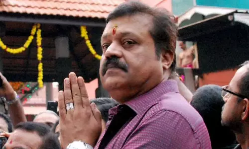 കർഷക സമരത്തെ അവഹേളിച്ചെന്ന് ആരോപണം; തൃശൂരിൽ സുരേഷ് ഗോപിക്കെതിരെ കർഷക പ്രതിഷേധം