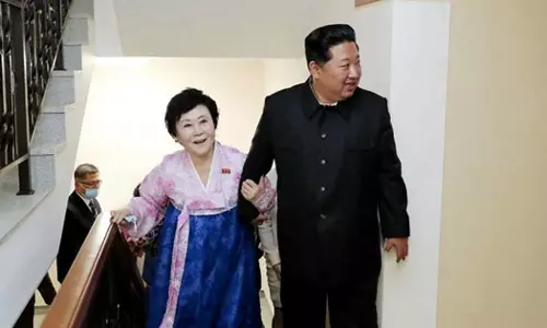 ഉത്തര കൊറിയയുടെ സുപ്രധാന വാർത്താവതാരകക്ക് ലക്ഷറി അപ്പാർട്ട്‌മെൻറ് നൽകി കിം ജോങ് ഉൻ