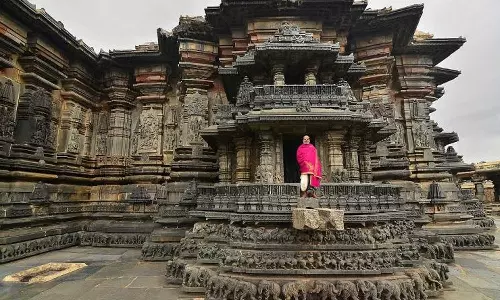 ഖുർആൻ പാരായണത്തോടു കൂടി രഥോത്സവം ആരംഭിച്ച് ബോലൂർ ചെന്നകേശവ ക്ഷേത്രം