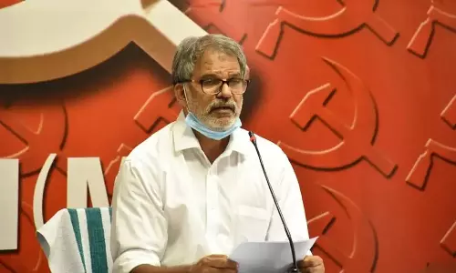 ഇടതു മുന്നണിയിലും മുഖ്യമന്ത്രിയുടെ ഓഫീസിലും ഇനി അടിമുടി മാറ്റം; എ. വിജയരാഘവൻ എൽ.ഡി.എഫ് കൺവീനർ സ്ഥാനം ഒഴിഞ്ഞേക്കും