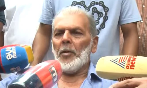 വെട്ടിയ ശേഷം അവര് എന്നെ നോക്കി- കൊല്ലപ്പെട്ട സുബൈറിന്റെ പിതാവ് വെട്ടിയ ശേഷം അവര് എന്നെ നോക്കി- കൊല്ലപ്പെട്ട സുബൈറിന്റെ പിതാവ്