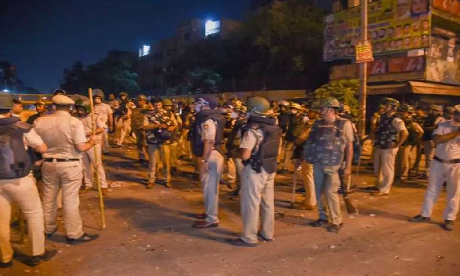 ഹനുമാൻ ജയന്തി ദിനത്തിലെ സംഘർഷം; ഡൽഹിയിൽ സുരക്ഷ ശക്തമാക്കി ഹനുമാൻ ജയന്തി ദിനത്തിലെ സംഘർഷം; ഡൽഹിയിൽ സുരക്ഷ ശക്തമാക്കി