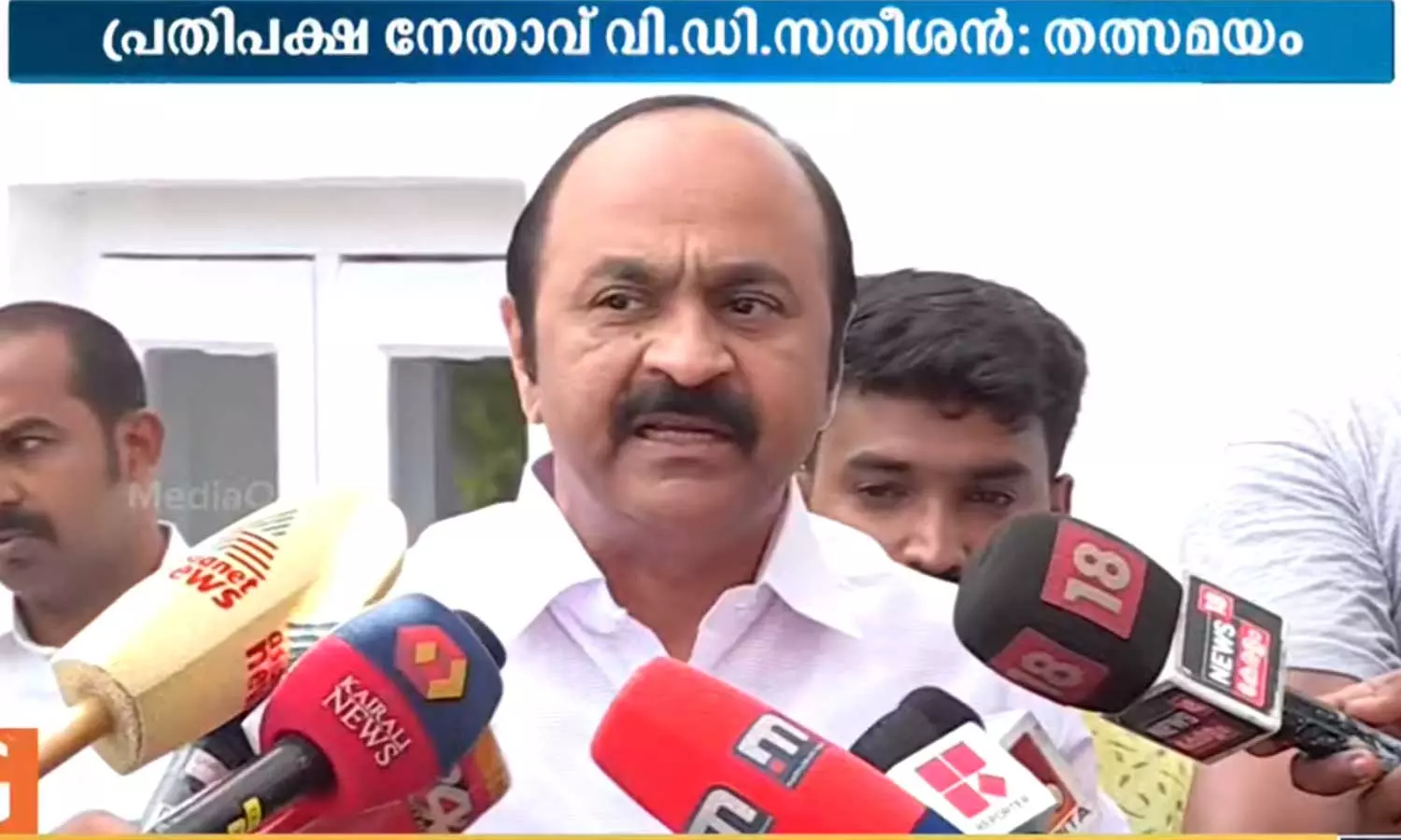 മുഖ്യമന്ത്രിയുടെ വർഗീയപ്രീണന നയങ്ങളാണ് അക്രമത്തിന് കാരണം; ആഭ്യന്തരവകുപ്പ് ദയനീയ പരാജയം: വി.ഡി സതീശൻ