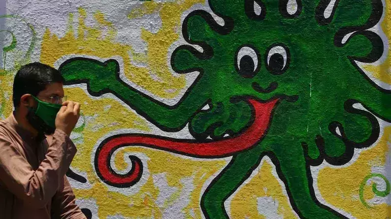 രാജ്യത്ത് വീണ്ടും ആശങ്കയുയര്ത്തി കോവിഡ്; കേസുകളില് ഇരട്ടി വര്ധന രാജ്യത്ത് വീണ്ടും ആശങ്കയുയര്ത്തി കോവിഡ്; കേസുകളില് ഇരട്ടി വര്ധന