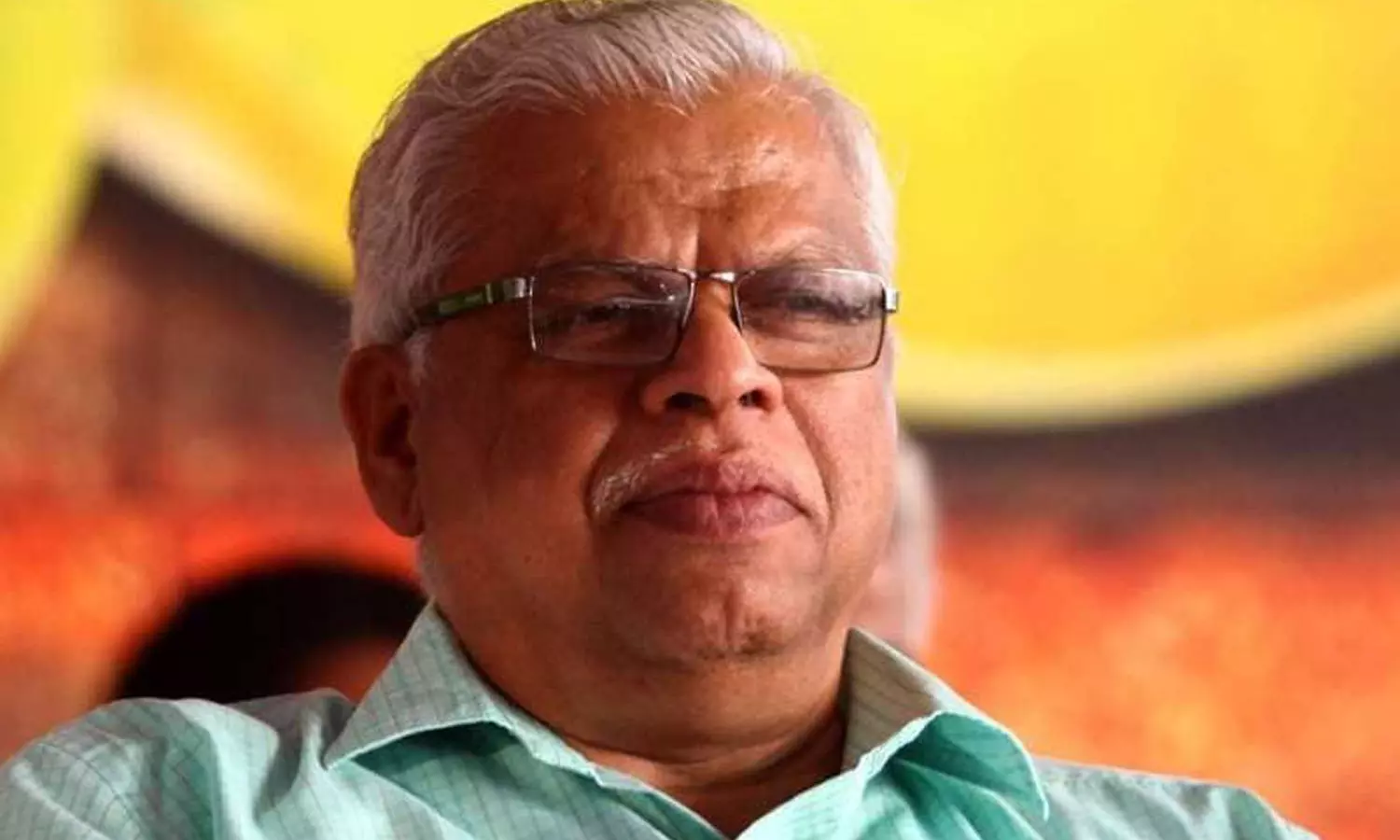 ഉടമയുടെ രാഷ്ട്രീയം നോക്കിയല്ല വാഹനങ്ങൾ ബുക്ക് ചെയ്തത്- എം.വി ജയരാജൻ