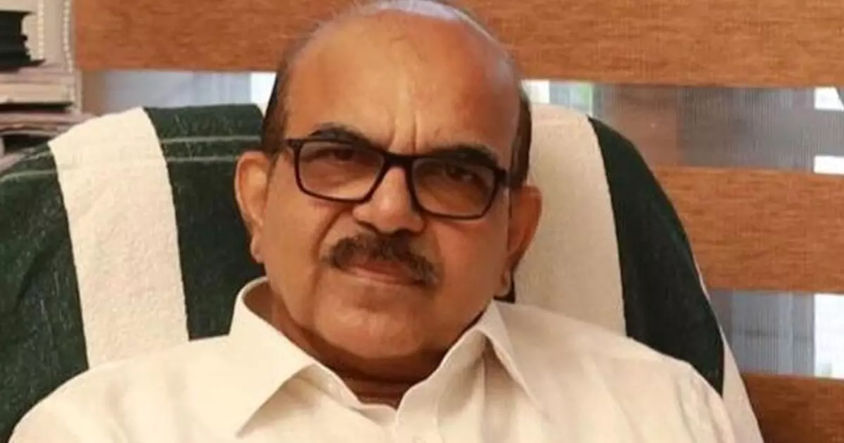 സിപിഎം നേതൃയോഗങ്ങൾ ഇന്ന് തുടങ്ങും; മുഖ്യമന്ത്രിയുടെ പൊളിറ്റിക്കൽ സെക്രട്ടറിയായി പി.ശശിയെ തീരുമാനിച്ചേക്കും സിപിഎം നേതൃയോഗങ്ങൾ ഇന്ന് തുടങ്ങും; മുഖ്യമന്ത്രിയുടെ പൊളിറ്റിക്കൽ സെക്രട്ടറിയായി പി.ശശിയെ തീരുമാനിച്ചേക്കും