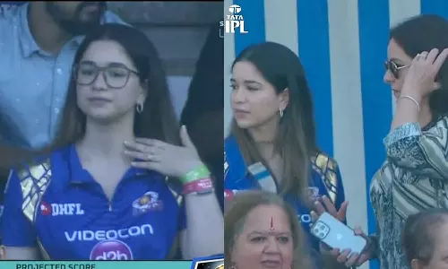 ജേഴ്‌സി മാറിയത് അറിഞ്ഞില്ലേ? സാറ ടെണ്ടുൽക്കറെ ട്രോളി ആരാധകർ